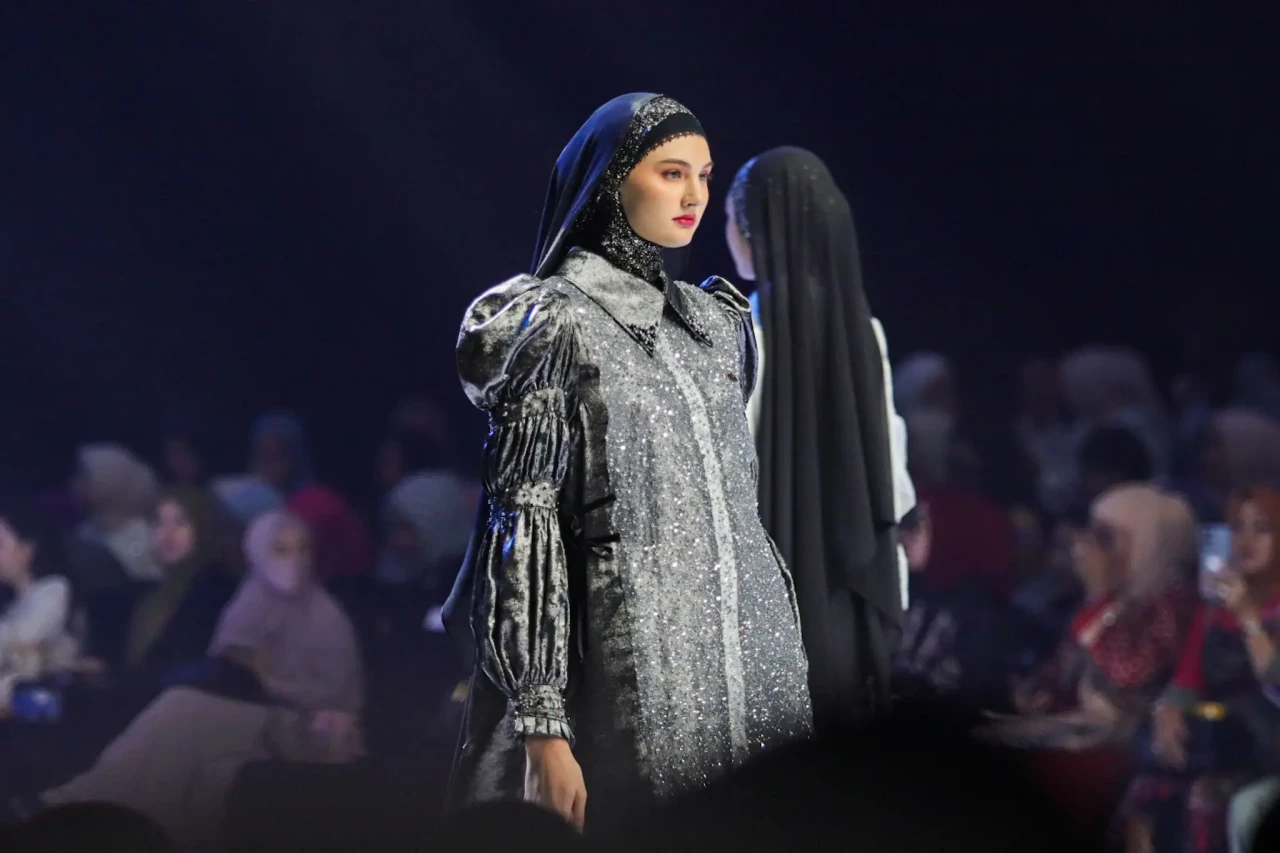 Indonesia Fashion Aesthetic...