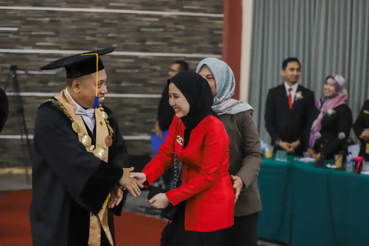 Begini Pesan Pratiwi...