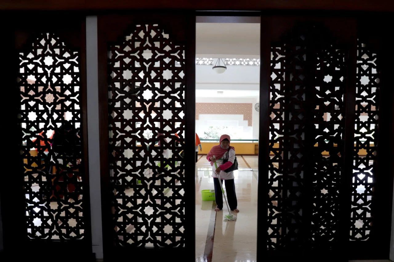 Gerakan Masjid Bersih...