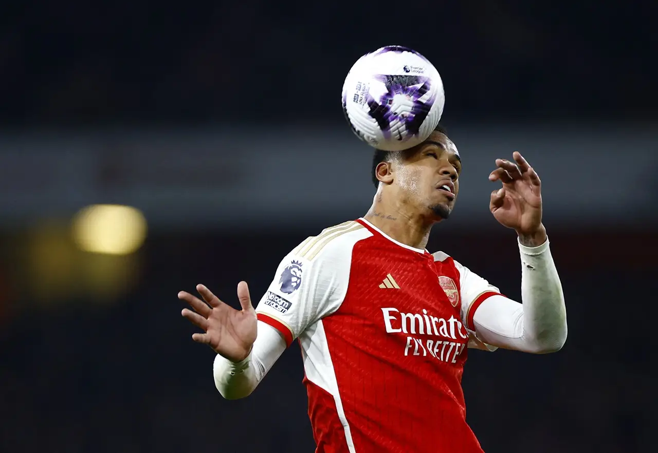 Menang 2-1 atas Brentford,...