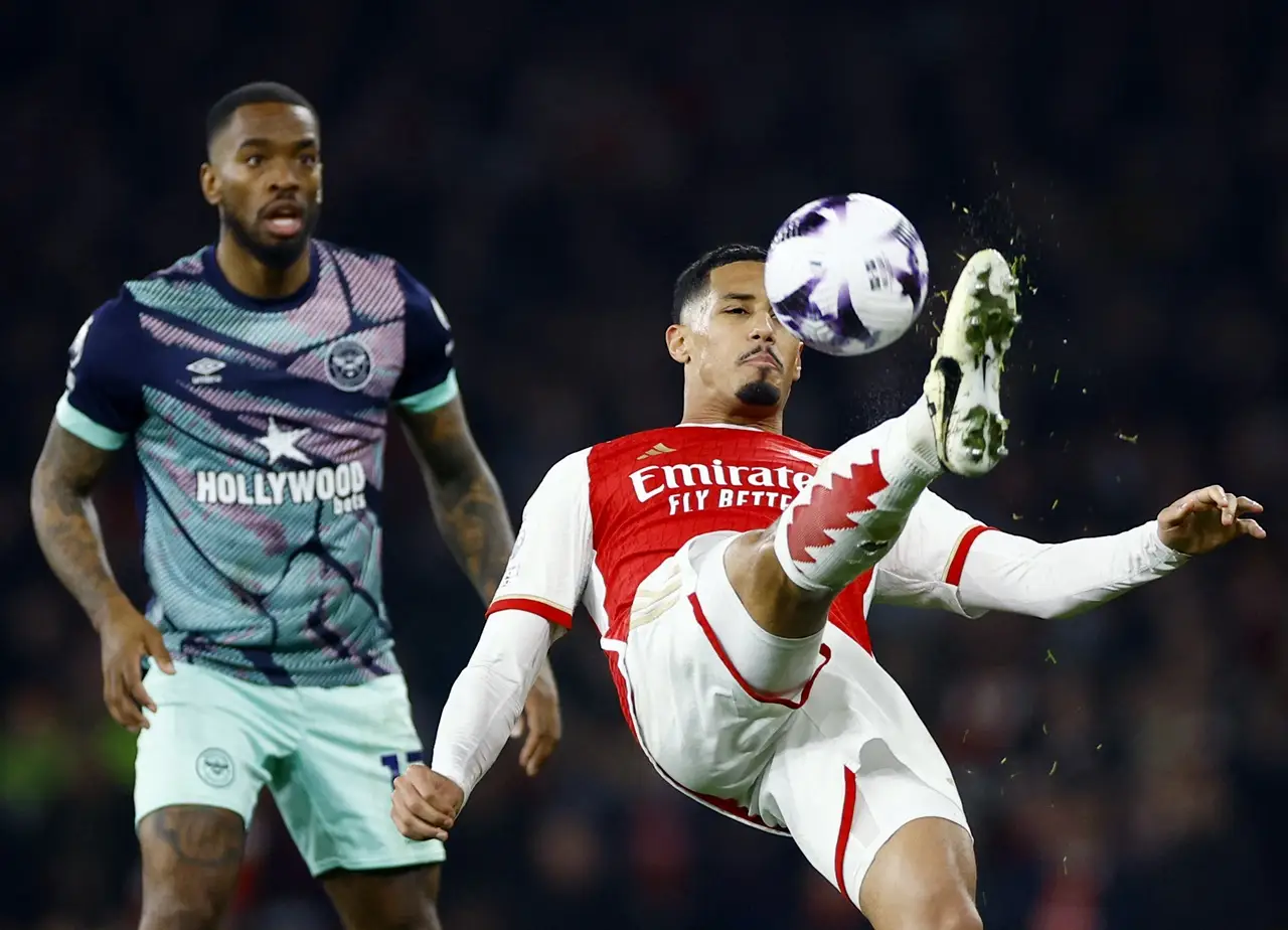 Menang 2-1 atas Brentford,...