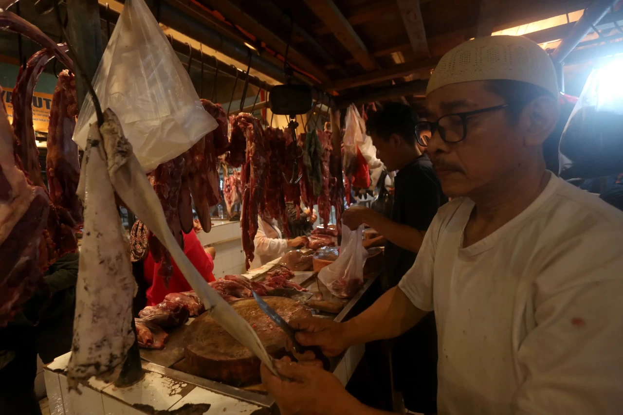 Harga Daging Sapi Naik...