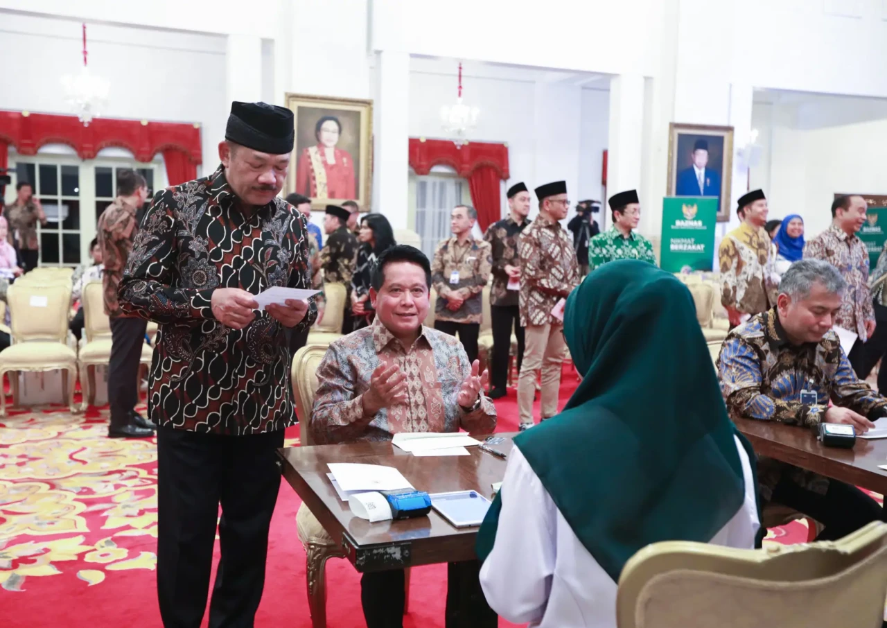 Perkuat Ekonomi Umat,...