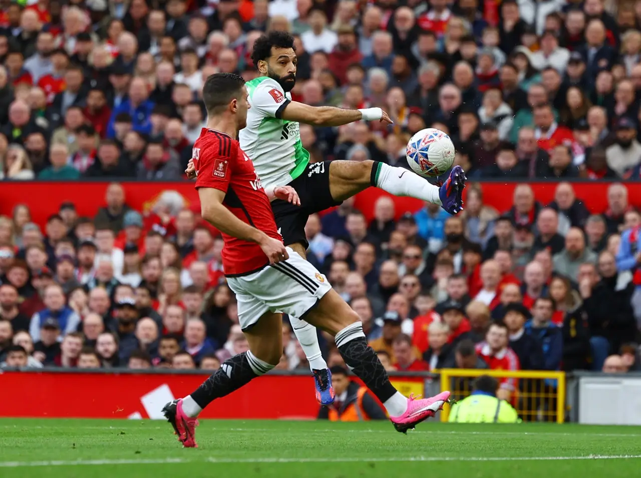 Hasil MU vs Liverpool:...