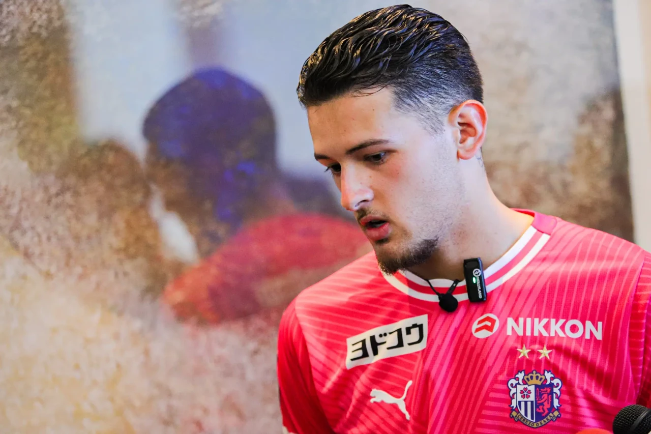 Justin Hubner Resmi...