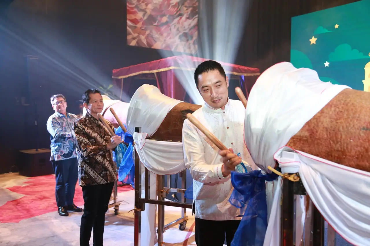 AXA Mandiri Luncurkan...