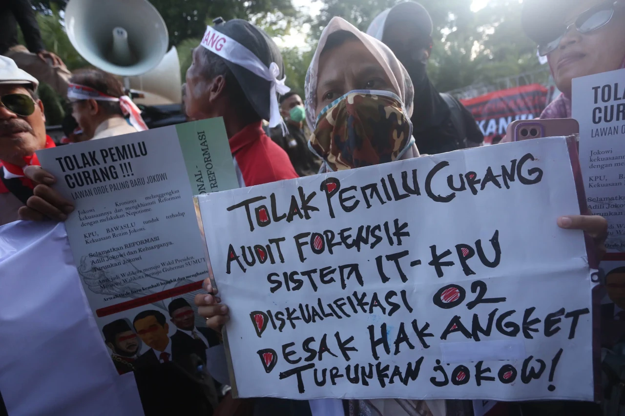 Jelang Hasil Rekapitulasi...