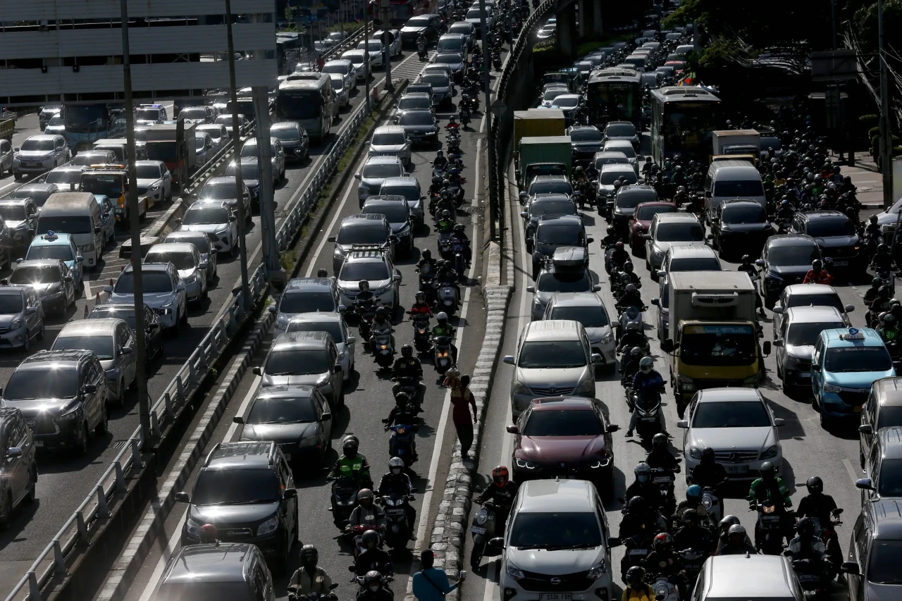 Pergeseran Jam Kemacetan...