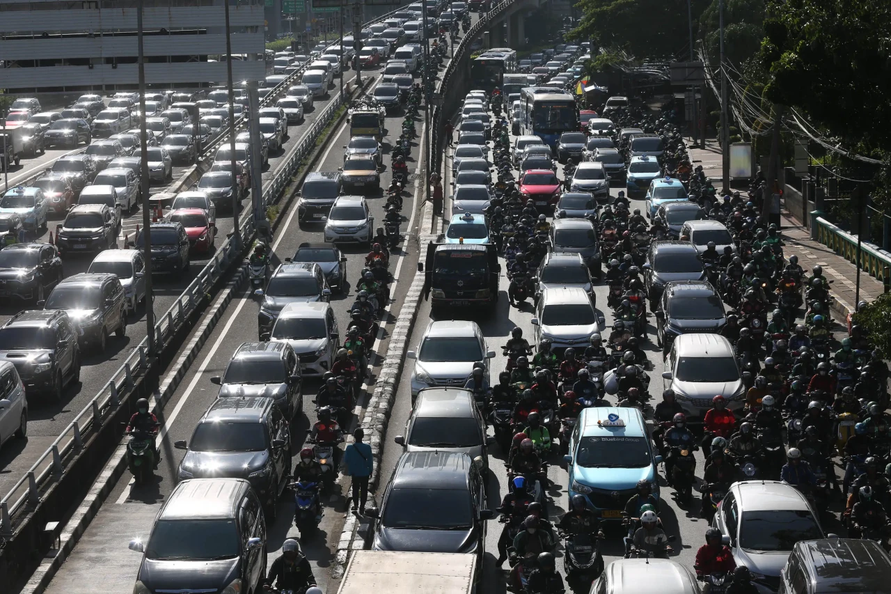 Pergeseran Jam Kemacetan...