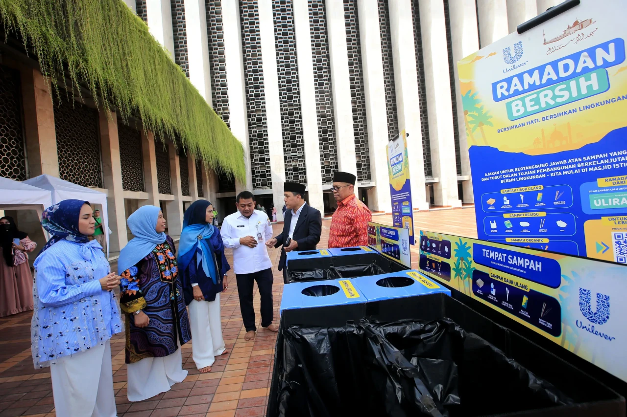 Kolaborasi Masjid Istiqal...