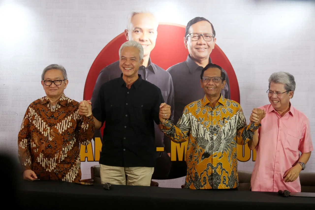 Ganjar-Mahfud Siap Ajukan...