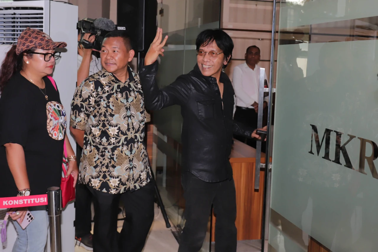TPN Ganjar-Mahfud Resmi...