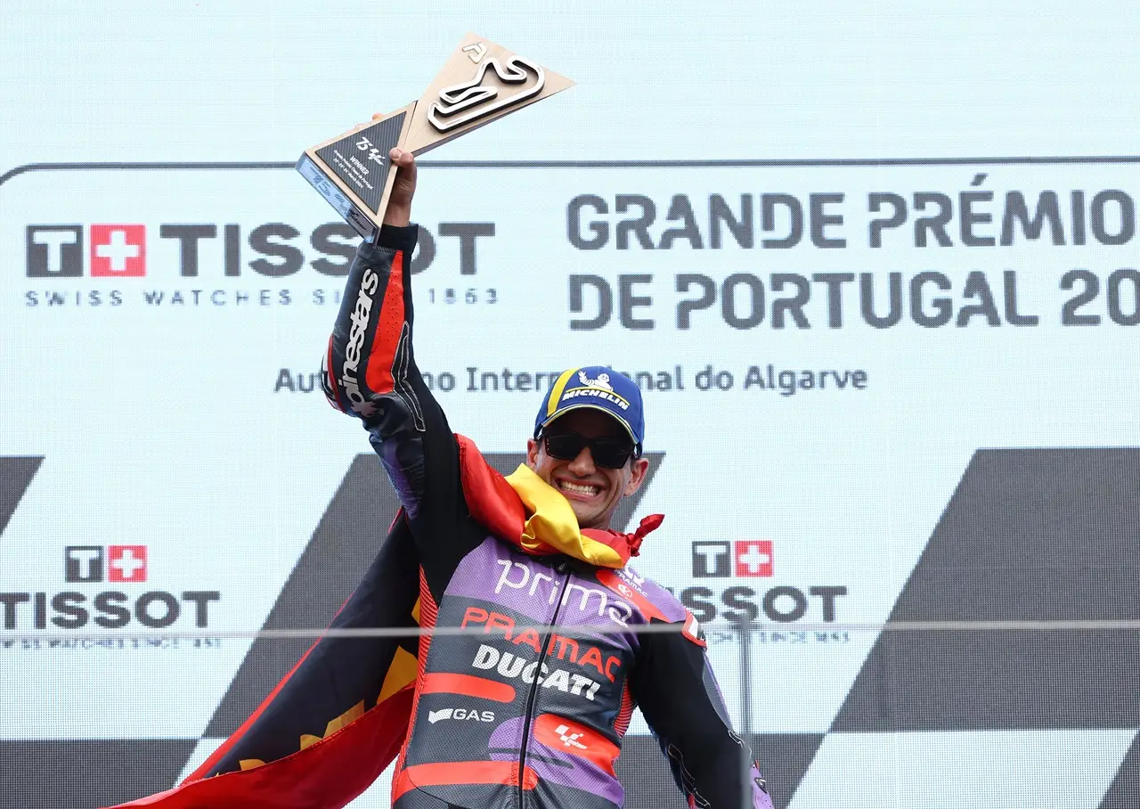 Juarai MotoGP Portugal...