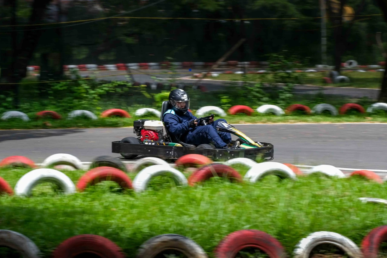 Serunya Balapan Gokart...