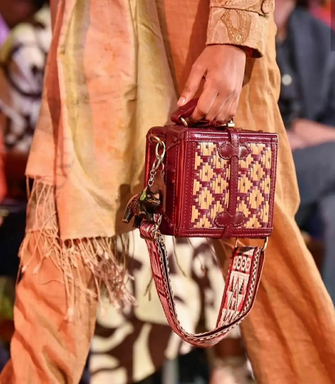 Koleksi Batik dan Purun...