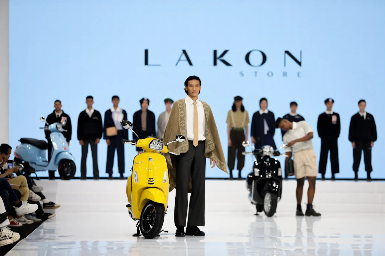 Vespa Hadir Lengkapi...