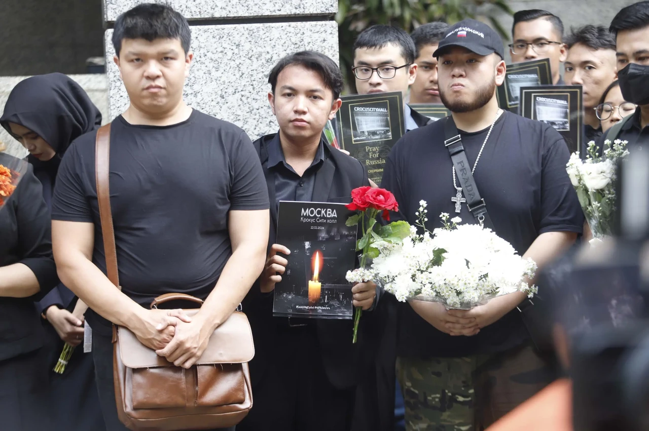 Aksi Belasungkawa Korban...