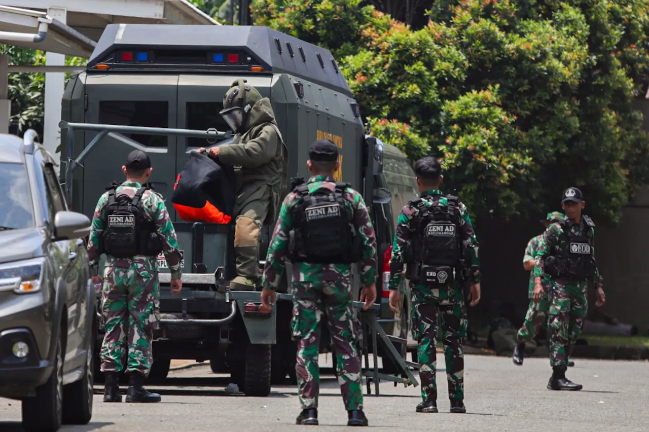 Penyisiran Perumahan...
