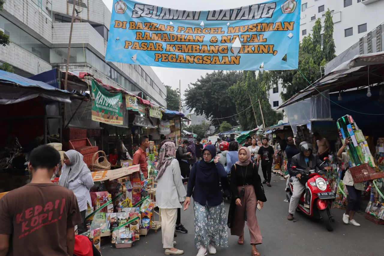 Laris Manis Penjualan...