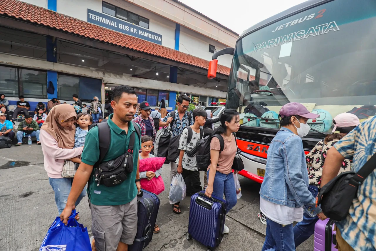 Begini Suasana Terminal...