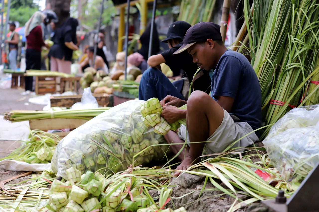 Penjualan Kulit Ketupat...