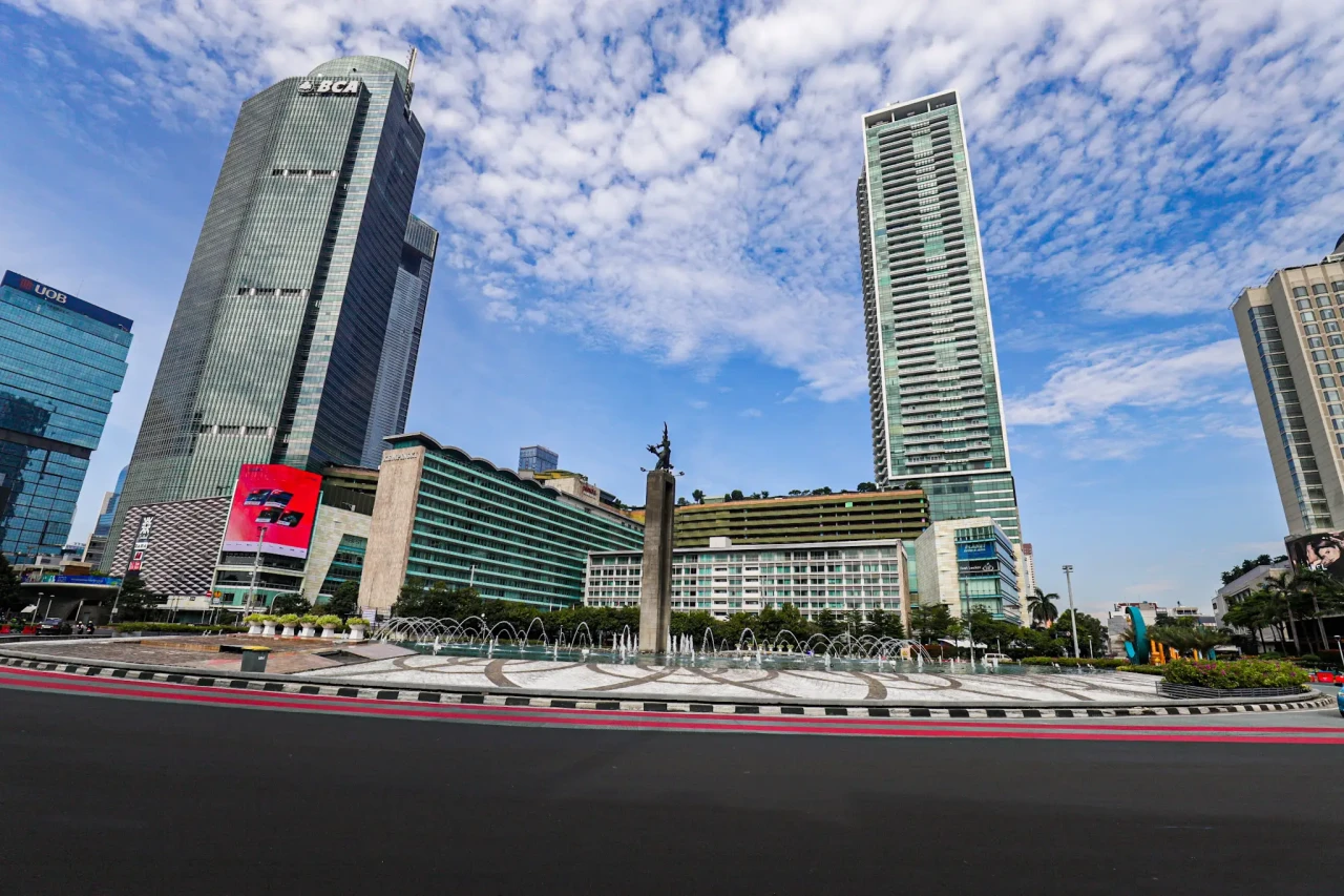 Jalanan Jakarta Lenggang...