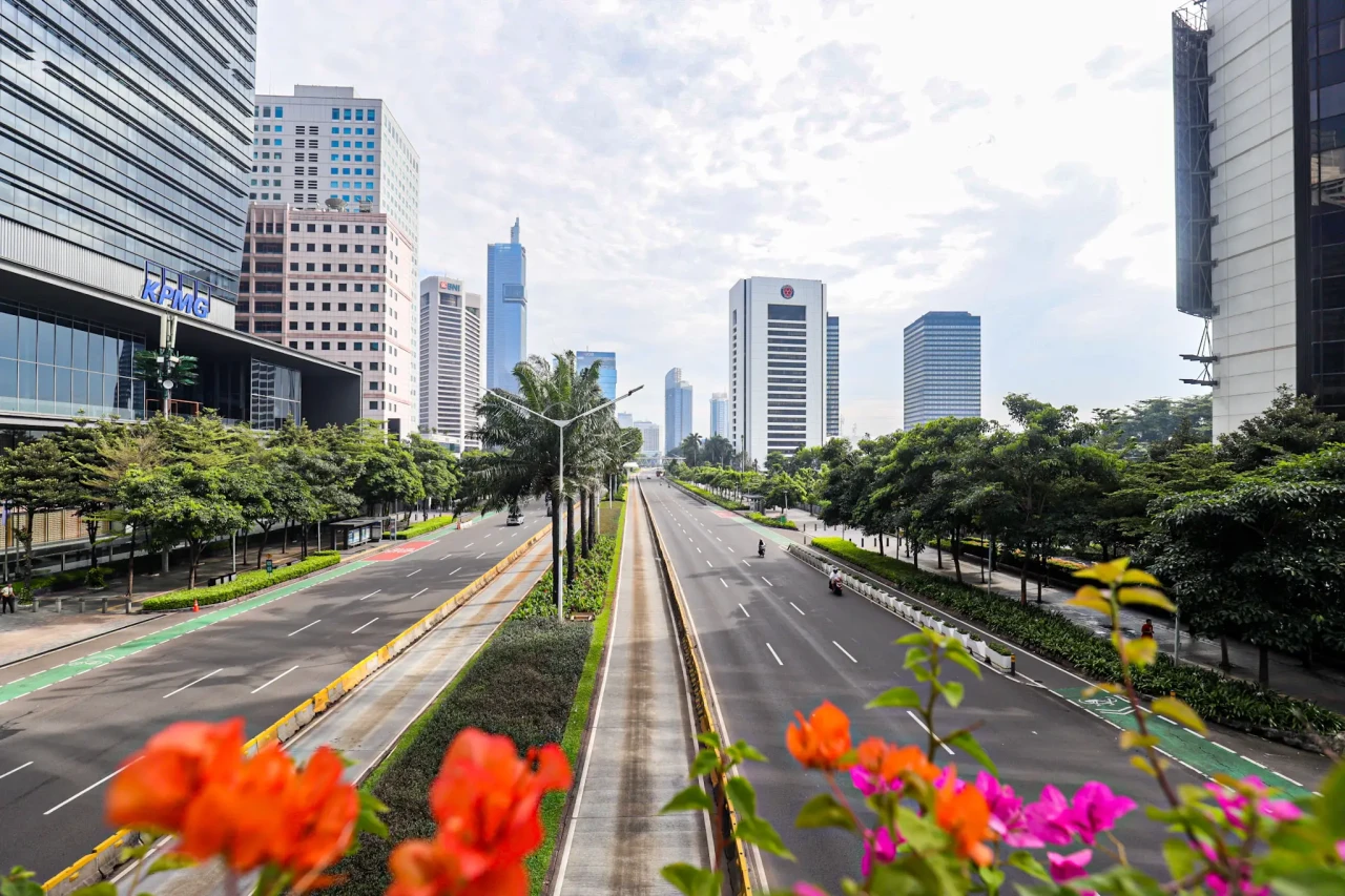 Jalanan Jakarta Lenggang...
