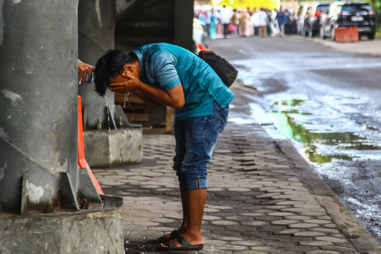 Potret Salat Idul Fitri...