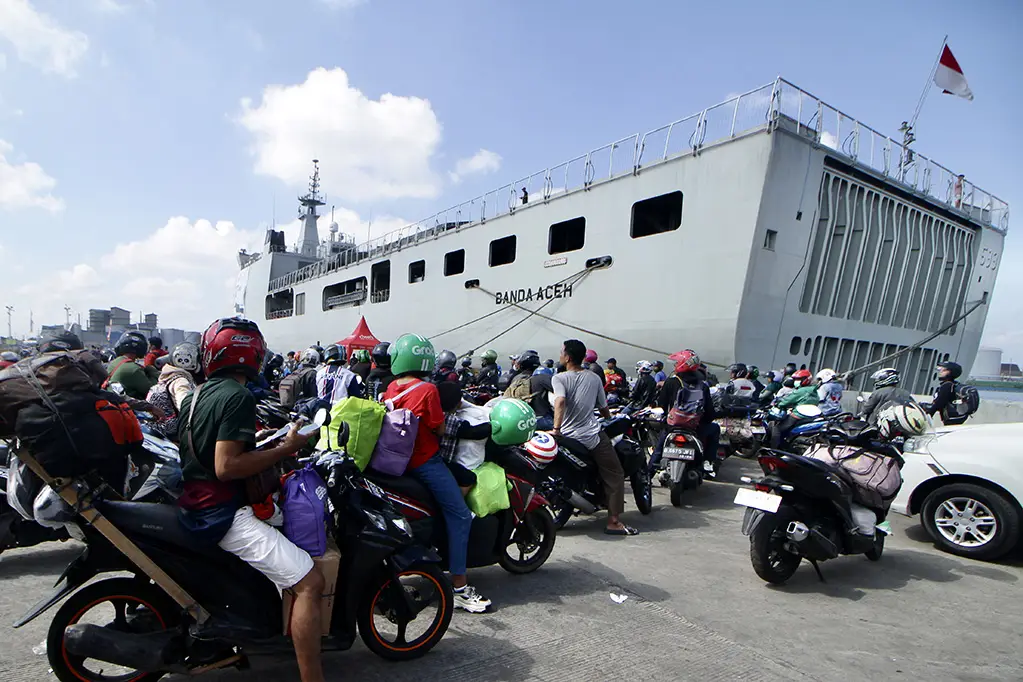 Potret Ratusan Pemudik...