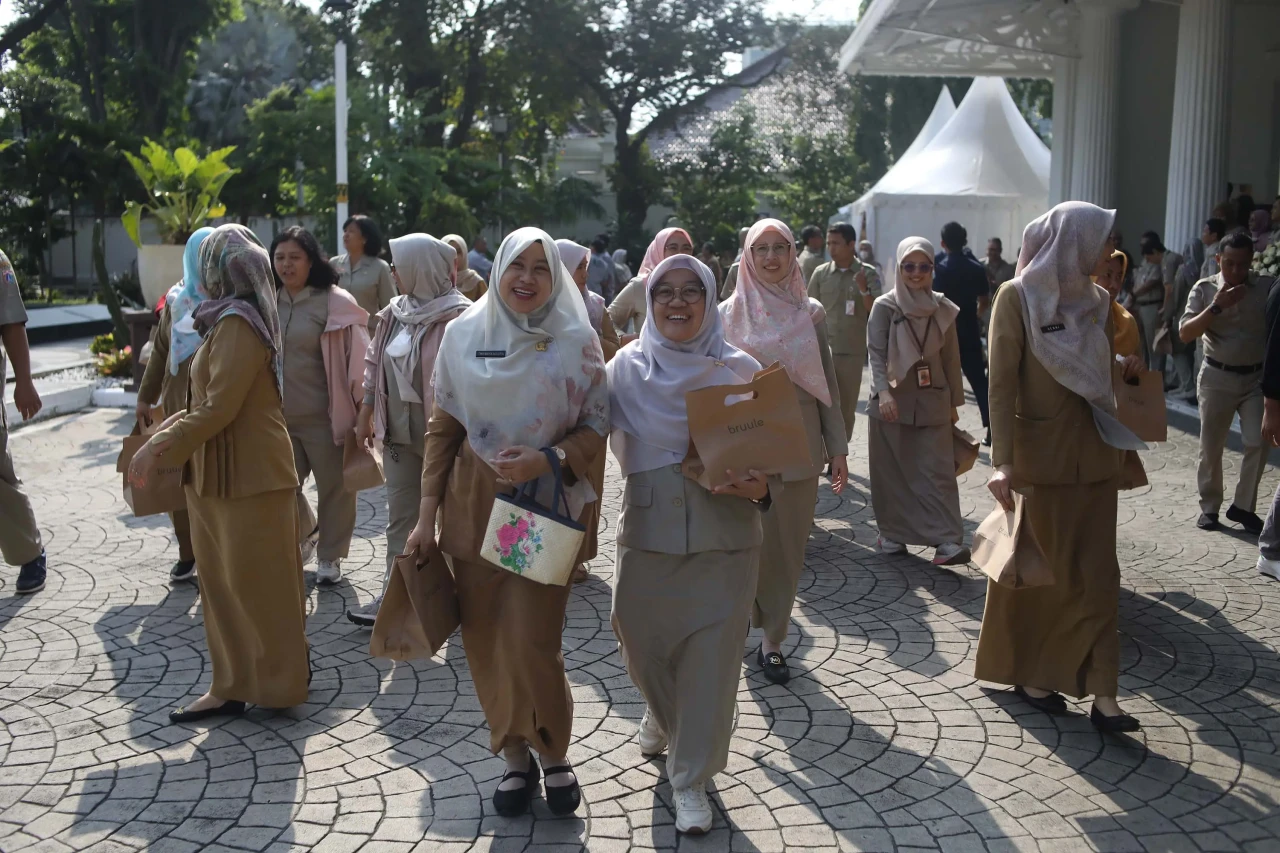 Pascalibur Lebaran,...
