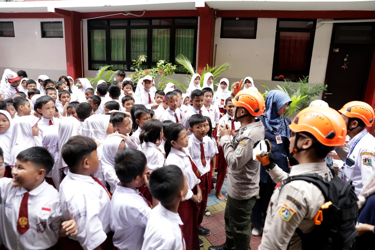 BPBD DKI Jakarta Gelar...