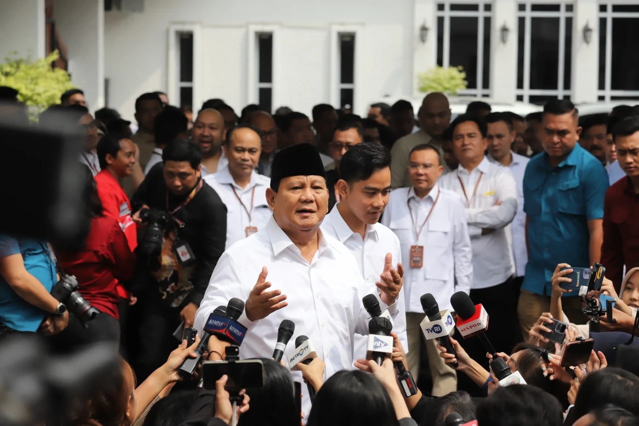 Momen Prabowo-Gibran...