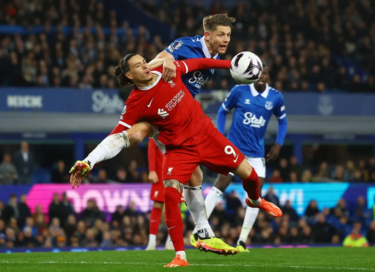 Perkasa! Everton Tekuk...