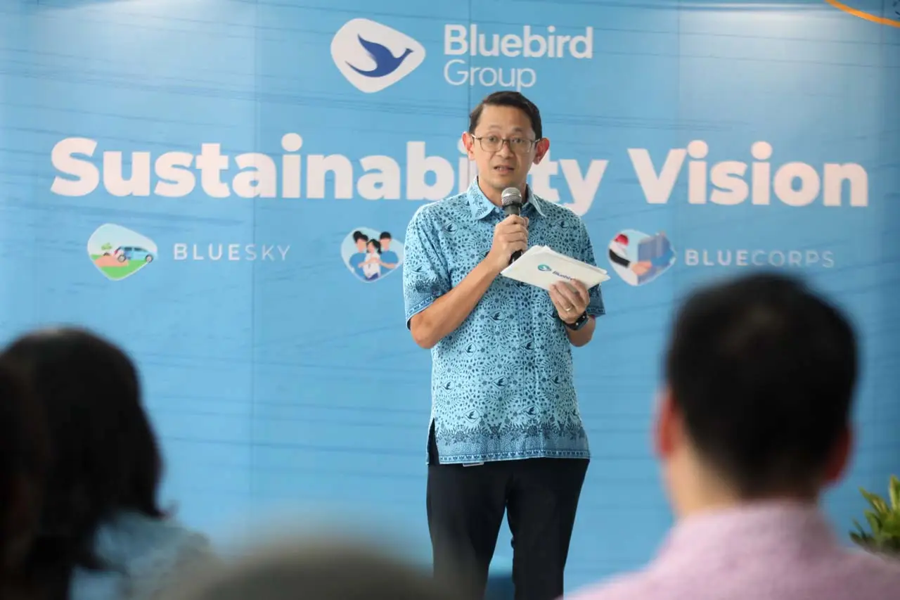 Bluebird Luncurkan Armada...