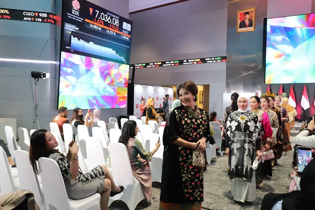 Paragaan Busana Kebaya...