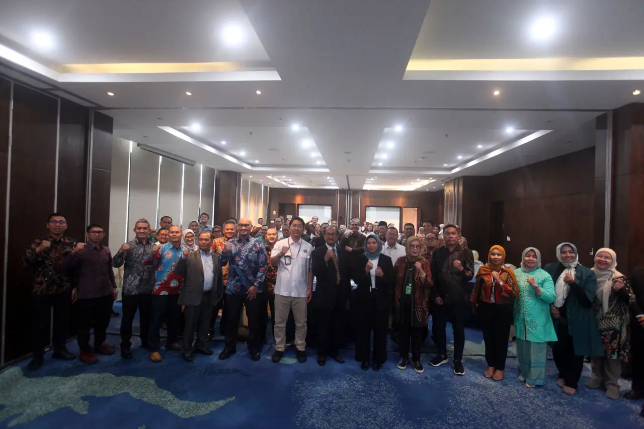 Terpilih Sebagai Ketum...