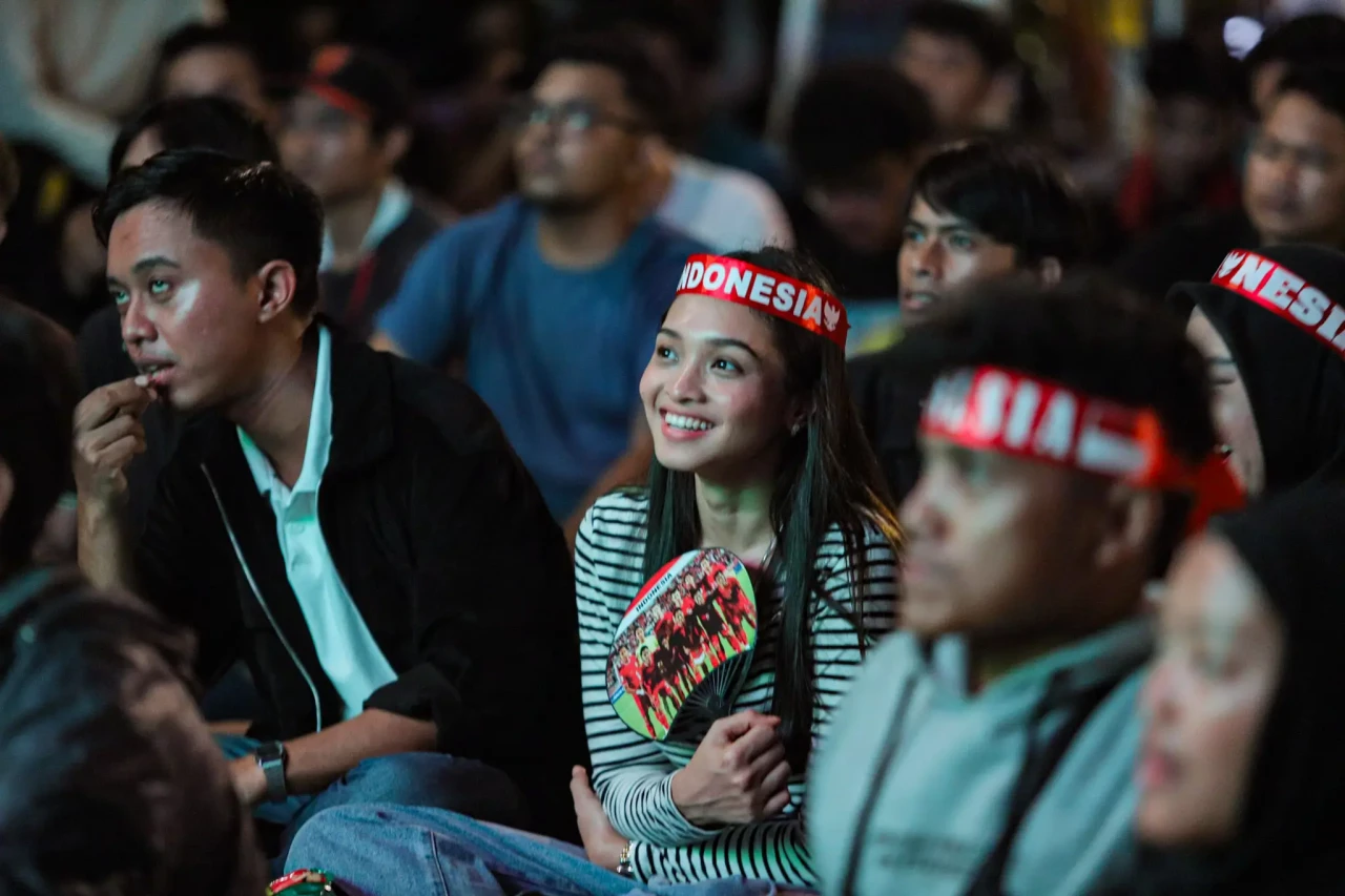 Nobar Laga Timnas Indonesia...