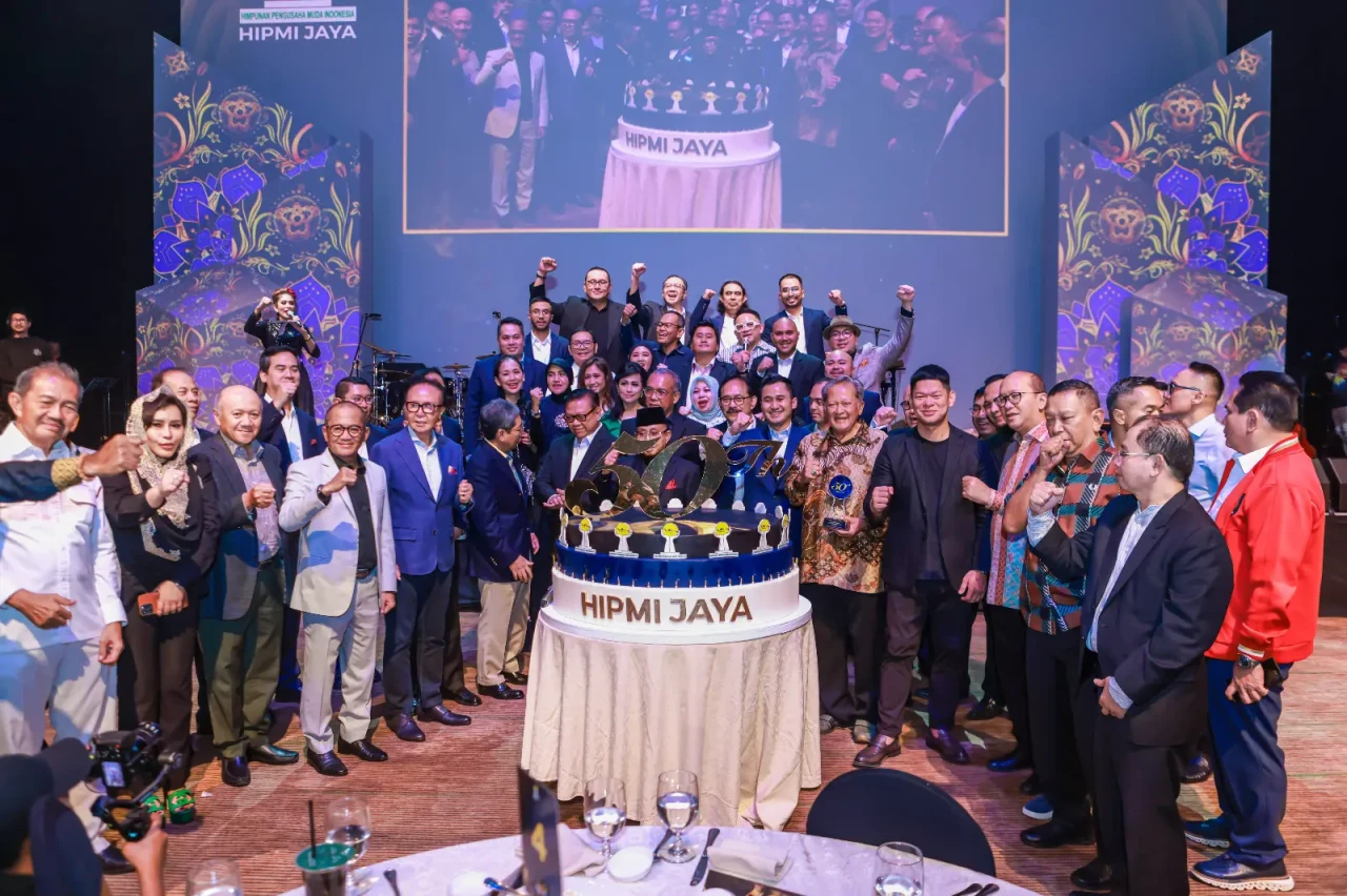 Melangkah 50 Tahun Bersama...