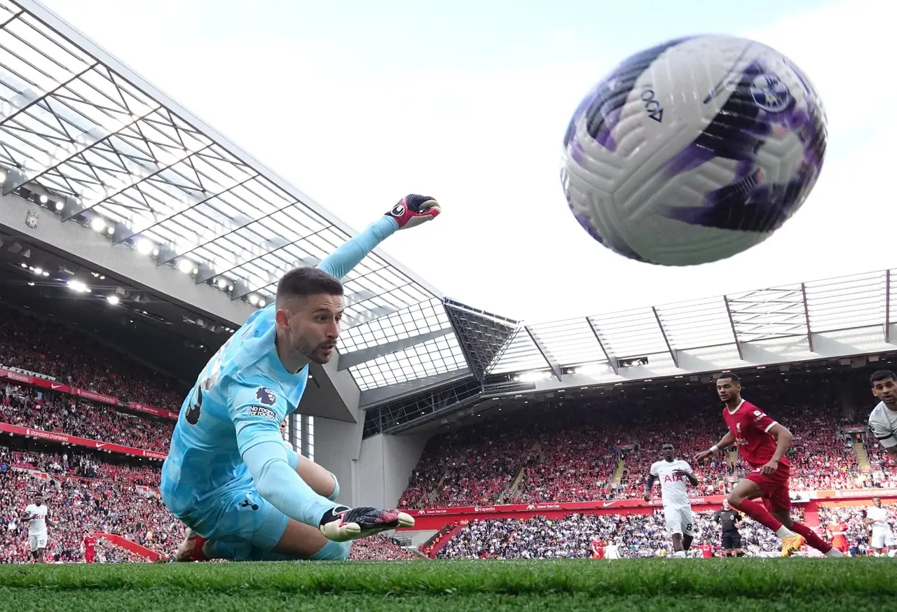 Liverpool Sukses Hancurkan...
