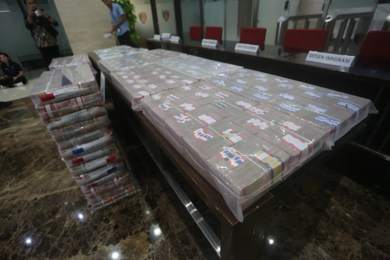 Polri Ungkap Sindikat...
