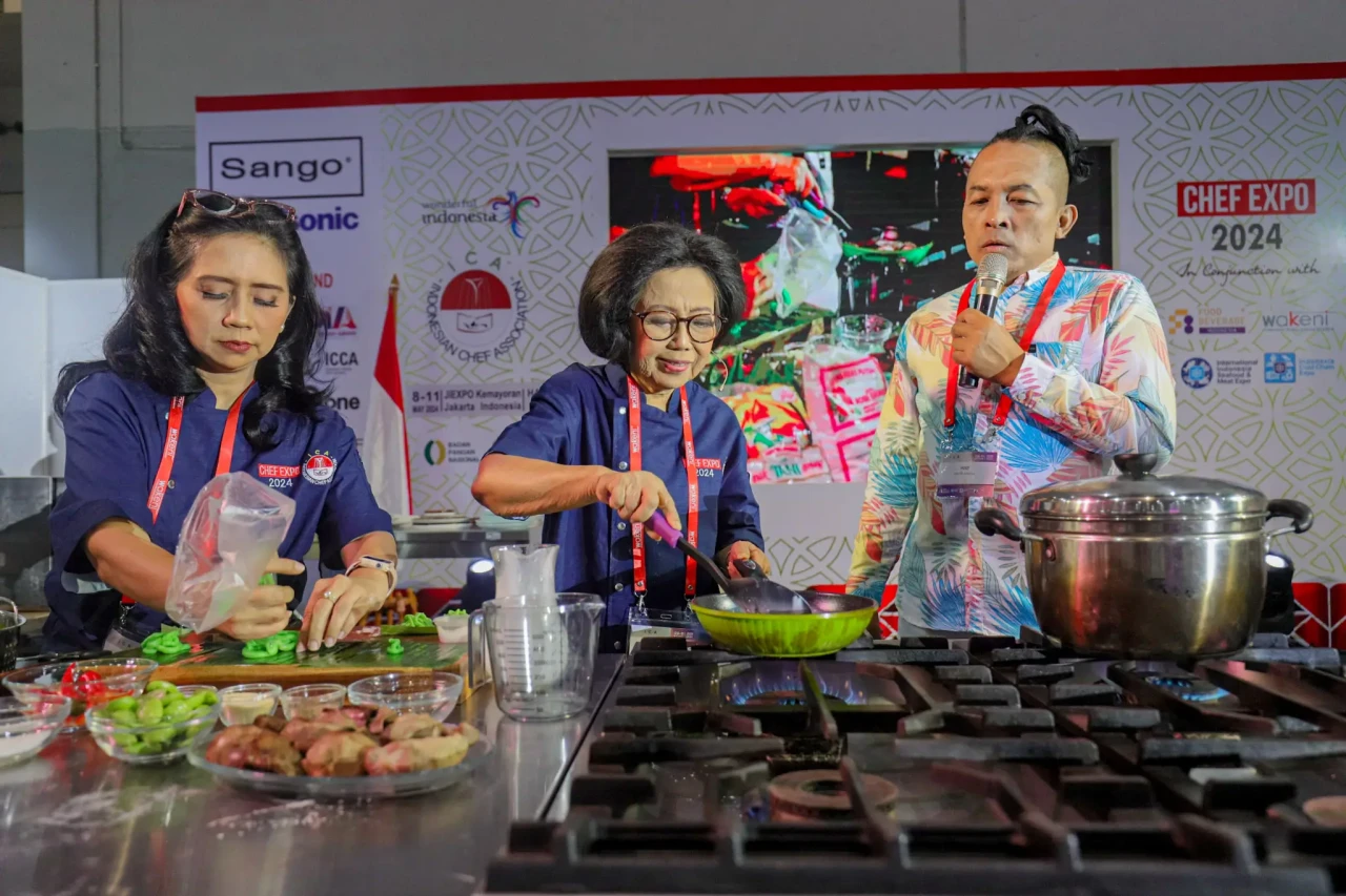 Demo Masak Bareng Chef...
