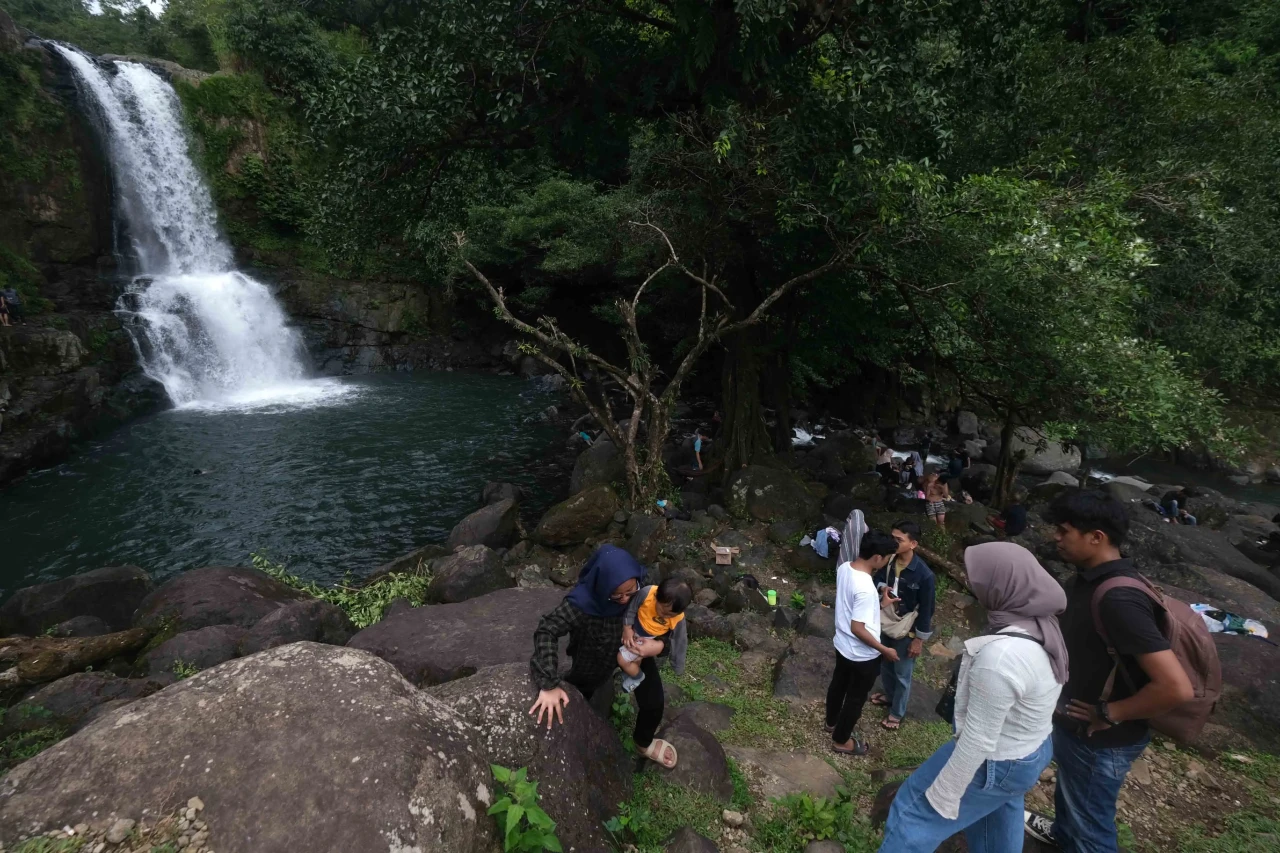 Merasakan Liburan di...