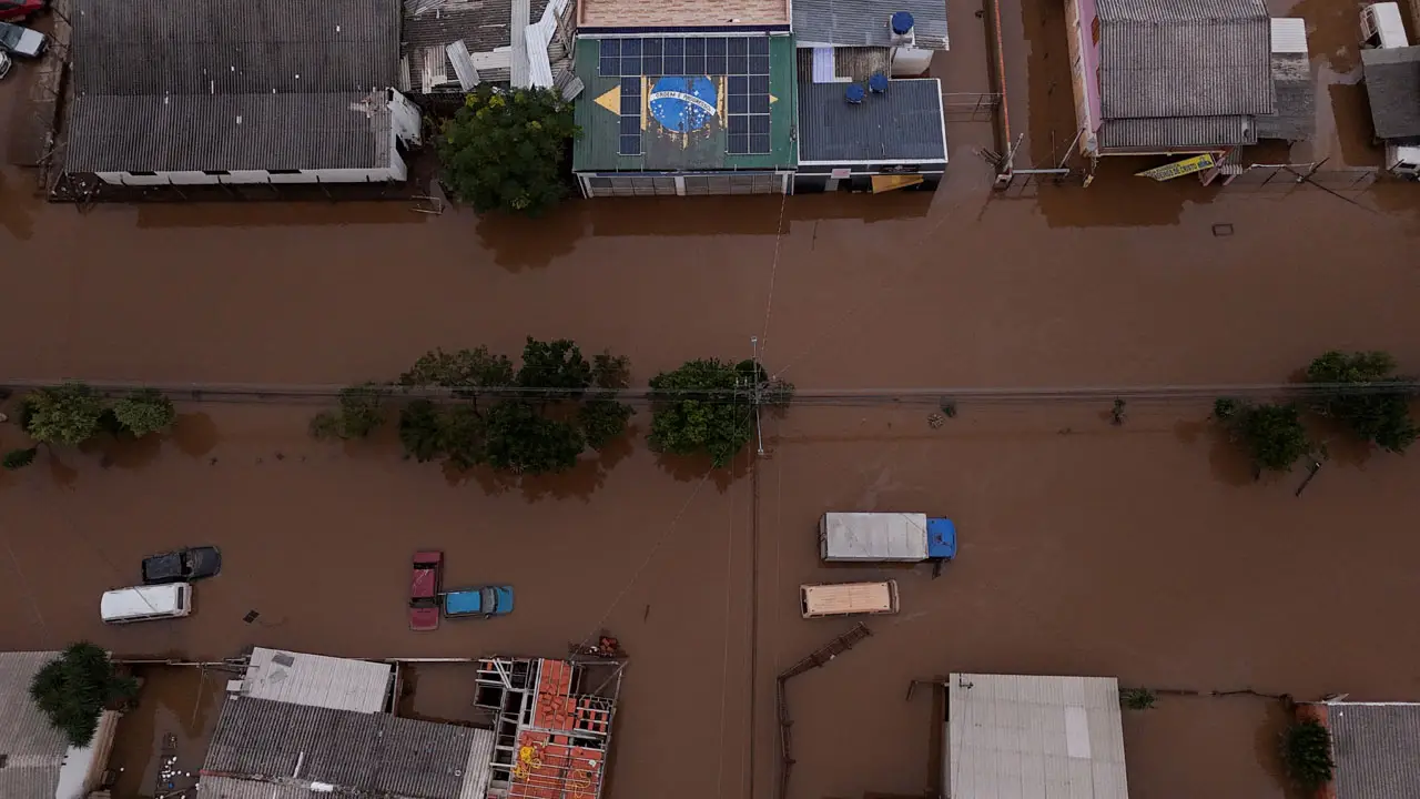 Brasil Masih Dikepung...