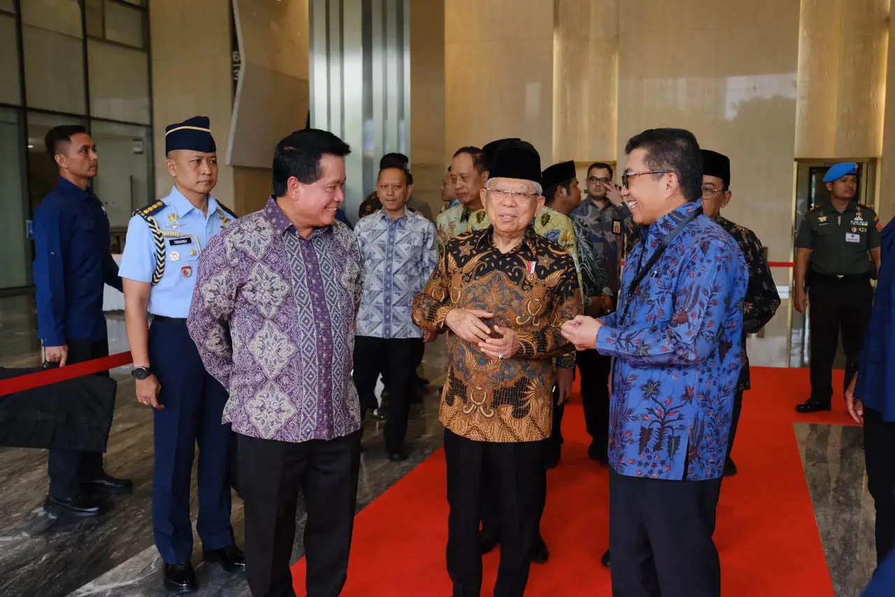 Wapres Hadiri Silaturahmi...