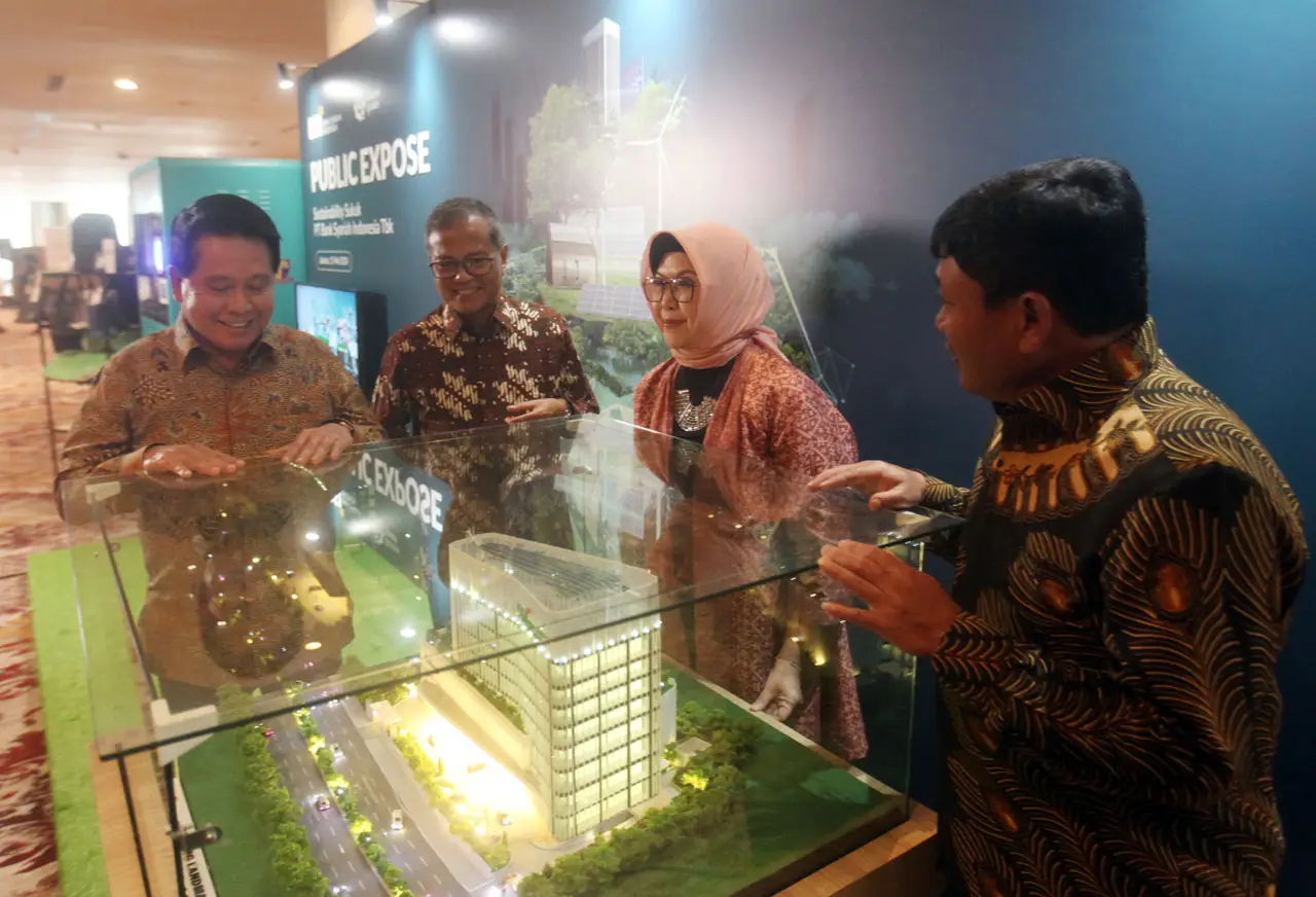 Perkuat Keuangan Berkelanjutan,...