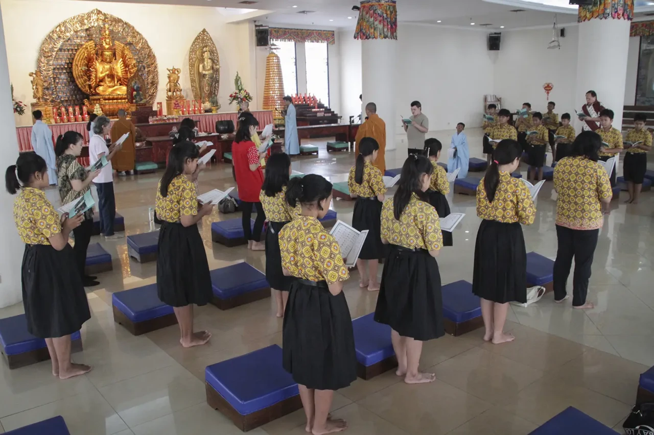 Ritual Upacara Pemandian...