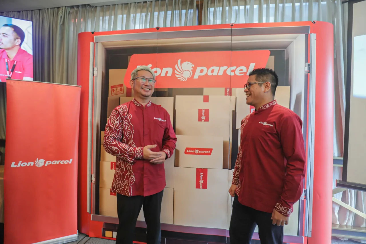 Pengiriman Barang Lion...