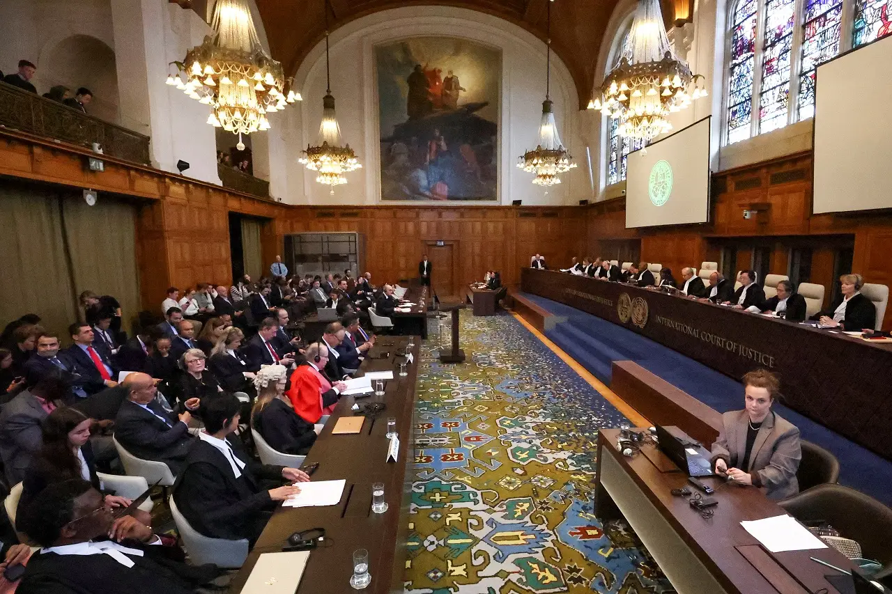 Sidang Mahkamah Internasional,...