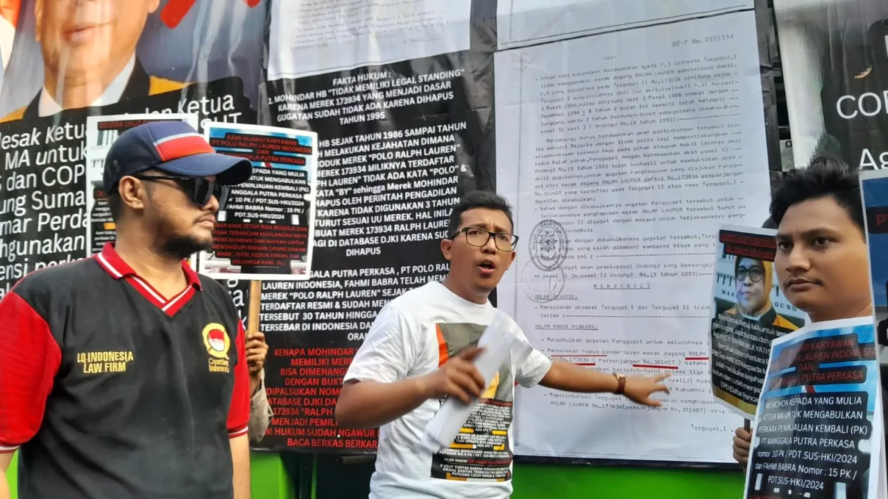 Ratusan Karyawan Polo...