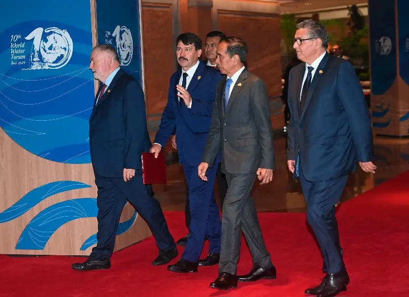 Presiden Jokowi Buka...